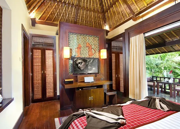 The Sandi Phala And Ma Joly Restaurant